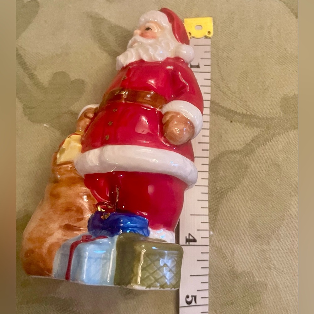 New Spode Christmas Tree Santa Claus Salt & Gift Boxes Presents Pepper Shakers - Picture 9 of 15